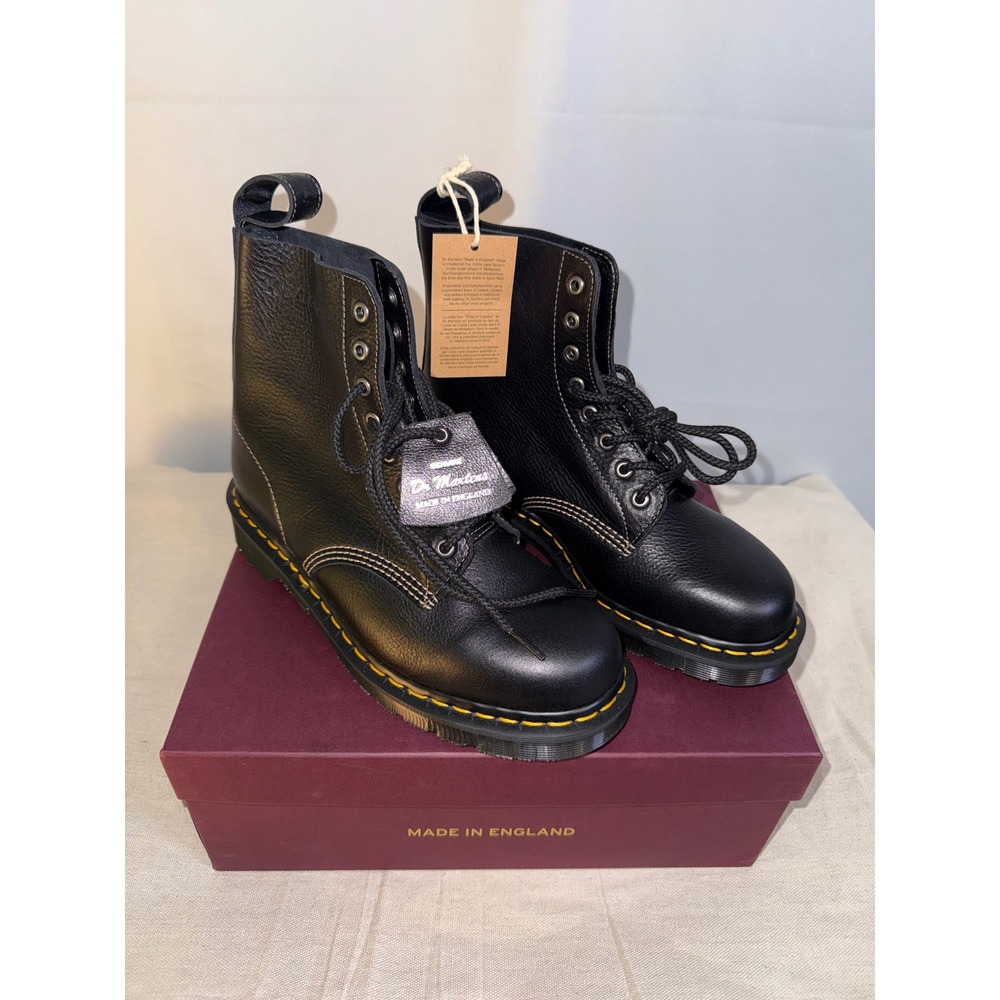 Dr. Martens Made in England 1460 Black Leather Boots Contrast Stitch Mens 9